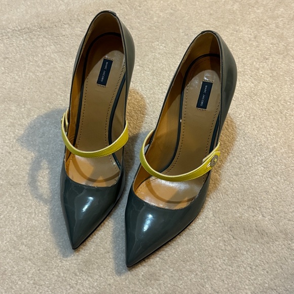 Marc Jacobs Mary Jane Pumps - Picture 5 of 8
